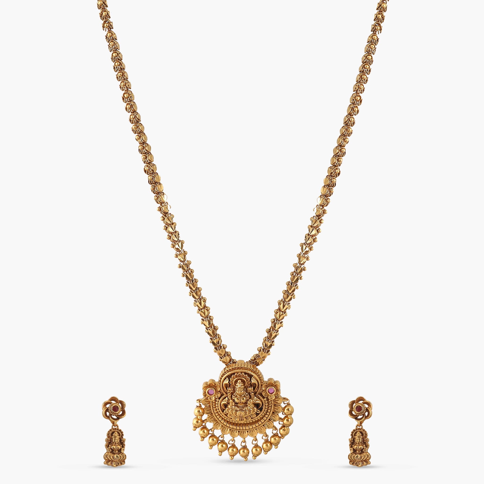 Aarshika Antique Pendant Set